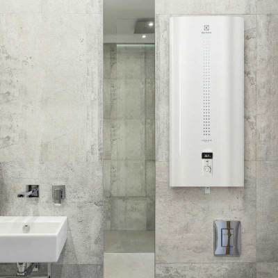 Водонагреватель Electrolux EWH-100 Centurio IQ 2.0 Водонагреватель Electrolux EWH-100 Centurio IQ 2.0
